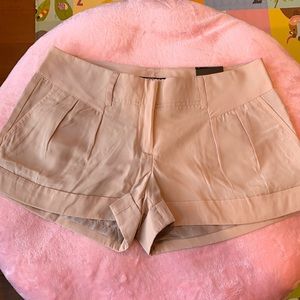 Express nude shorts, size 4